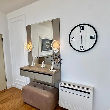 Villa Fountain Villa, Coast